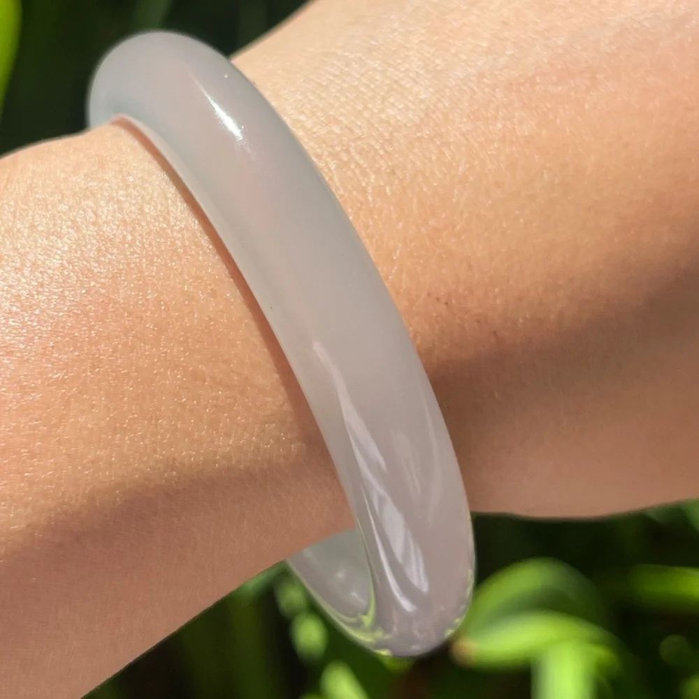 60.5mm‎ inner diameter grayish blue agate bangle 0153